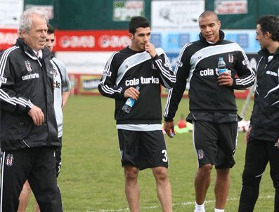 MATTEO FERRARI - Matteo Ferrari takıma döndü