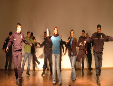 İBRAHIM ÇELIK - Polislerin Tiyatro Oyunu, İl Emniyet Müdürünü Duygulandırdı