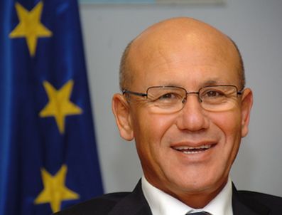 MEHMET ALİ TALAT - Talat: Rum tarafı bizim yerimize Türkiye'yi muhatap almaya çalışıyor