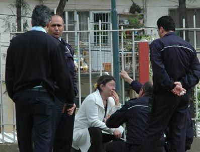 YARBAŞı - Adana'da Bir Garip İntihar Girişimi