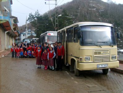 AYDıN MEMÜK - Gümeli'de Taşımalı Eğitime 'Devam' Kararı
