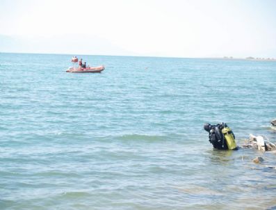 NURETTIN KAKILLIOĞLU - İznik Gölü'nde Bir Kişi Kayboldu