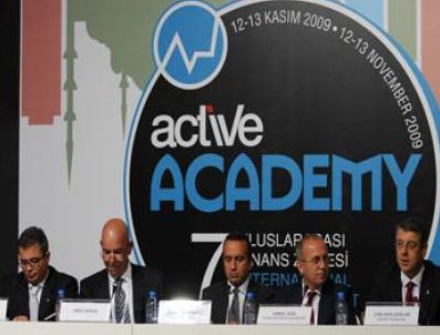 VADELI IŞLEM VE OPSIYON BORSASı - Actıve Academy Sermaye Piyasaları Zirvesi Yapıldı