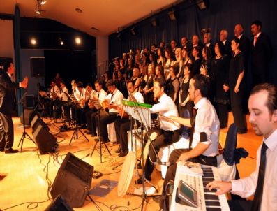 KARAHISAR - Aliağalılar Mest Oldu