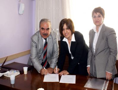 ŞEKERBANK - Esnaf Ve Küçük İşletmelere Kredi Müjdesi