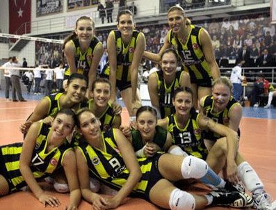 Teledünya Bayanlar Türkiye Kupası Fenerbahçe Acıbadem'in oldu