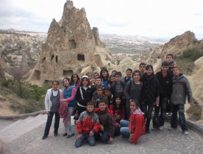 ATATÜRK ORMAN ÇIFTLIĞI - Yibo Öğrencisi 41 Kişi Turistik Mekanları Gezdi