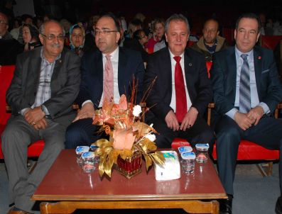 CENGIZ KARABULUT - Atatürk'ün Ezine'ye Gelişinin 76.yıldönümünde Muhteşem Konser