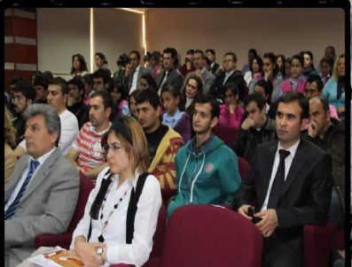 MUSTAFA AKGÜL - İnternet Haftası'nda İnternet Anlatıldı