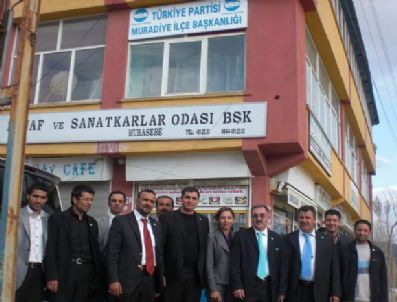 METIN ESEN - Türkiye Partisi'nden Muradiye İlçesine Ziyaret