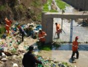 Van Belediyesi'nden Dere Temizliği