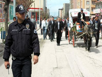 HALIL BERK - Van'da '34. Turizm Haftası' Kutlama Etkinlikleri