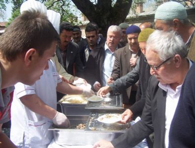 ORHANGAZI PARKı - Müftülükten Vatandaşlara Kutlu Doğum Pilavı