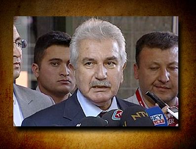 KAYASU - Özbek'e tepkiler devam ediyor