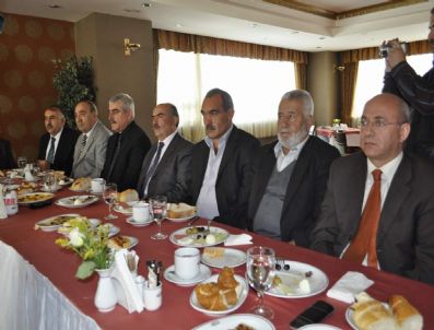 DADALOĞLU - Yavuz Karaçavuş Grubu Adaylarını Açıklıyor