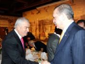 Açılım toplantısına katılan edebiyatçılar