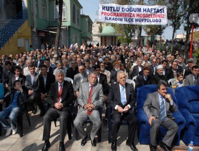 DAVUT KAYA - Cami Bahçesinde Konferans