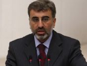 Enerji ve tabii kaynaklar sektörü üst düzey yöneticileri Okan Üniversitesi'nde toplandı