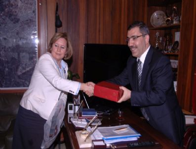 BALCıLAR - Milletvekili Gürkan'dan Çelikcan'a Ziyaret