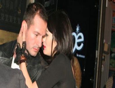 Nihat Deniz'e tepkisiz kaldı!