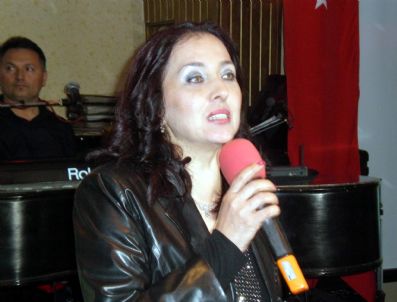 RECEP CIVELEK - Devrek Türk Kızılayı Şubesi'nden Dayanışma Gecesi