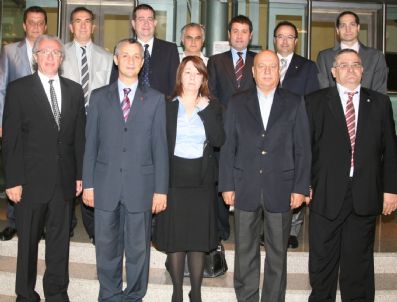 TARIŞ - Ethib Başkanı Sabri Ünlütürk Güven Tazeledi