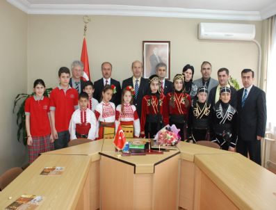 OSMAN EKŞI - Gürcü Ve Bulgar Öğrenciler Kdz. Ereğli'de