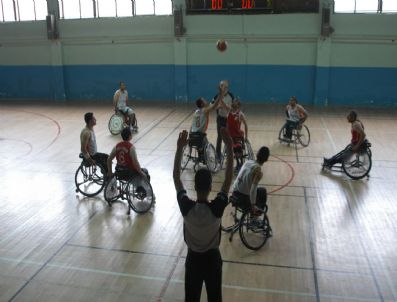 Hakkarili Engelliler Batman'a Yenildi