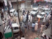 Pakıstan Peshawar Suıcıde Bomb Blast