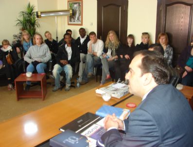 MUSTAFA BİLİCİ - Danimarkalı Öğrencilerden Ak Parti İl Başkanı Bilici'ye Ziyaret