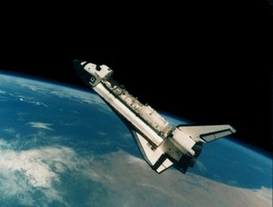 ULUSLARARASı UZAY İSTASYONU - Discovery, Kennedy Uzay Merkezi'ne indi
