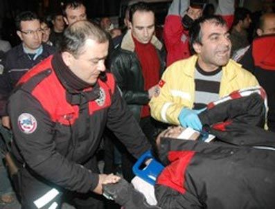 Eskişehir'de Motorize Yunus Timi kaza yaptı: 2 polis yaralı