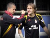 Galatasaray Antrenmanında Kavga Çıktı