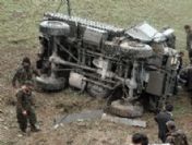 Giresun'da askeri araç devrildi: 8 yaralı