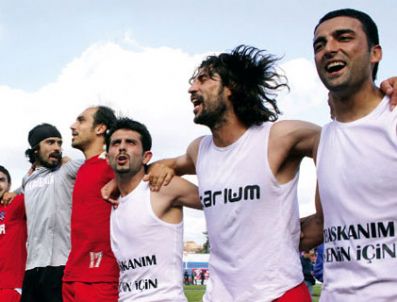 KOCAELISPOR - Karabük Çoştukça çoşuyor!