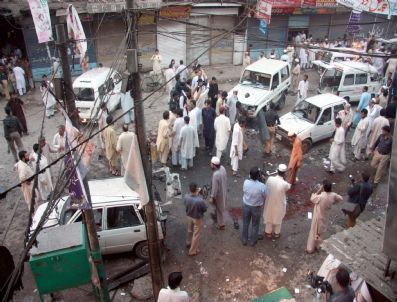 Pakıstan Peshawar Suıcıde Bomb Blast