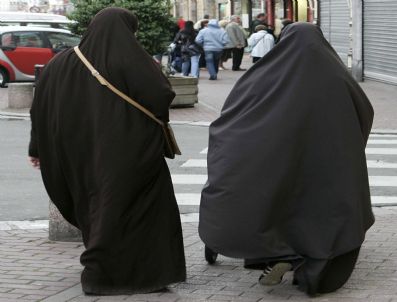 Fıle France Burqa And Nıqab Debate