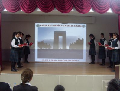 EROL RÜSTEMOĞLU - Havza'da 'Turizm Haftası' Kutlandı