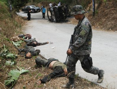 MANILA - Phılıppınes Conflıcts Communıst Rebels Attack