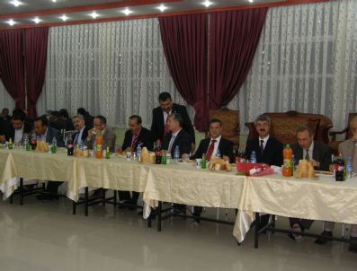 FERHAT KURTOĞLU - Van İl Tarım Müdürü Murat Akbay'a Hemşehrilerinden Vefa