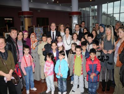 NEŞE ERBERK - Atakum'da 23 Nisan Şenliği