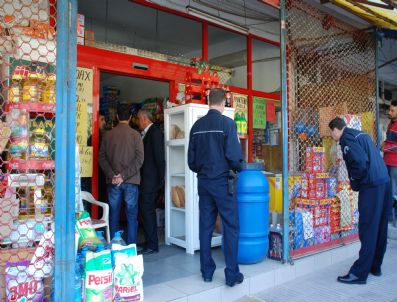 İBRAHIM ÖZEN - Bayramiç'te Süpermarket Soygunu