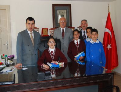 MUZAFFER ŞAHINER - Kula'da 23 Nisan Etkinlikleri