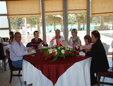 ALI KATıRCı - Kaymakam Katırcı, Kırgız Öğrencileri Ağırladı