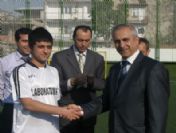 Sağlıkçılar Yeşil Sahalarda