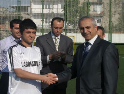 Sağlıkçılar Yeşil Sahalarda