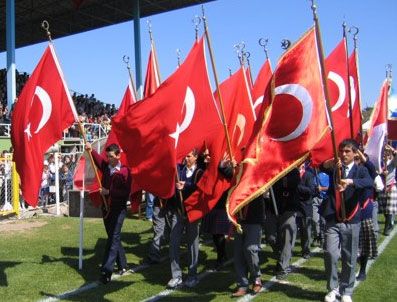 AHMET TANER KıŞLALı SPOR SALONU - Tüm Türkiye'de 23 Nisan coşkusu