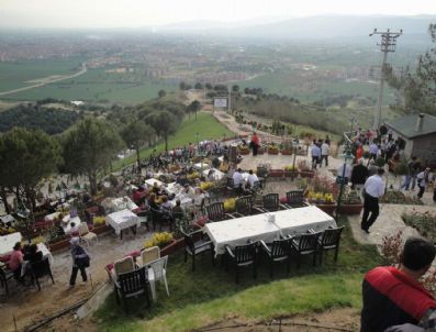 EMIN ÖZTÜRK - Ahrandı Çay Bahçesi Açıldı