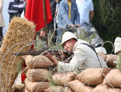 Gelibolu Yarımadası'nda Ağlatan Gösteri