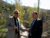 Kaymakam Ve Belediye Başkanı Mesire Alanı Yapılacak Yerde İncelemelerde Bulundu